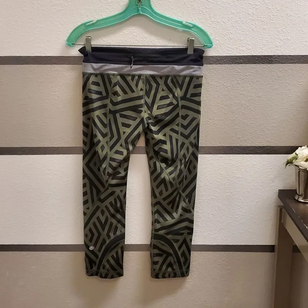 Lululemon Run: Inspire Cropped Legging Sz 6